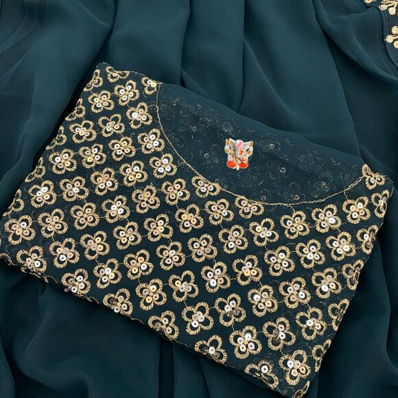 STYLISH SAREE - Picture 5 of 16